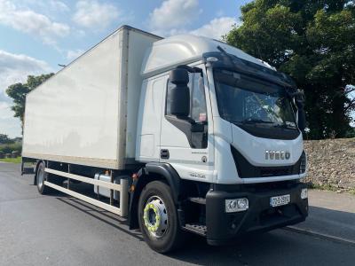 Iveco 180E25